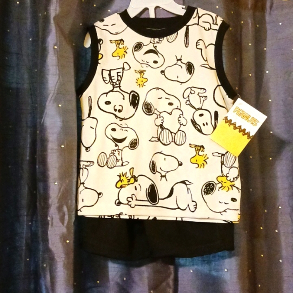 Short sets. Snoopy